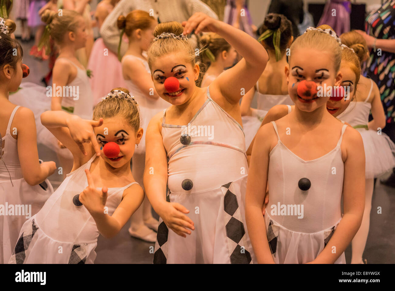 Des danseurs de ballet, Children's Festival, Harpa, Reykjavik, Islande Banque D'Images