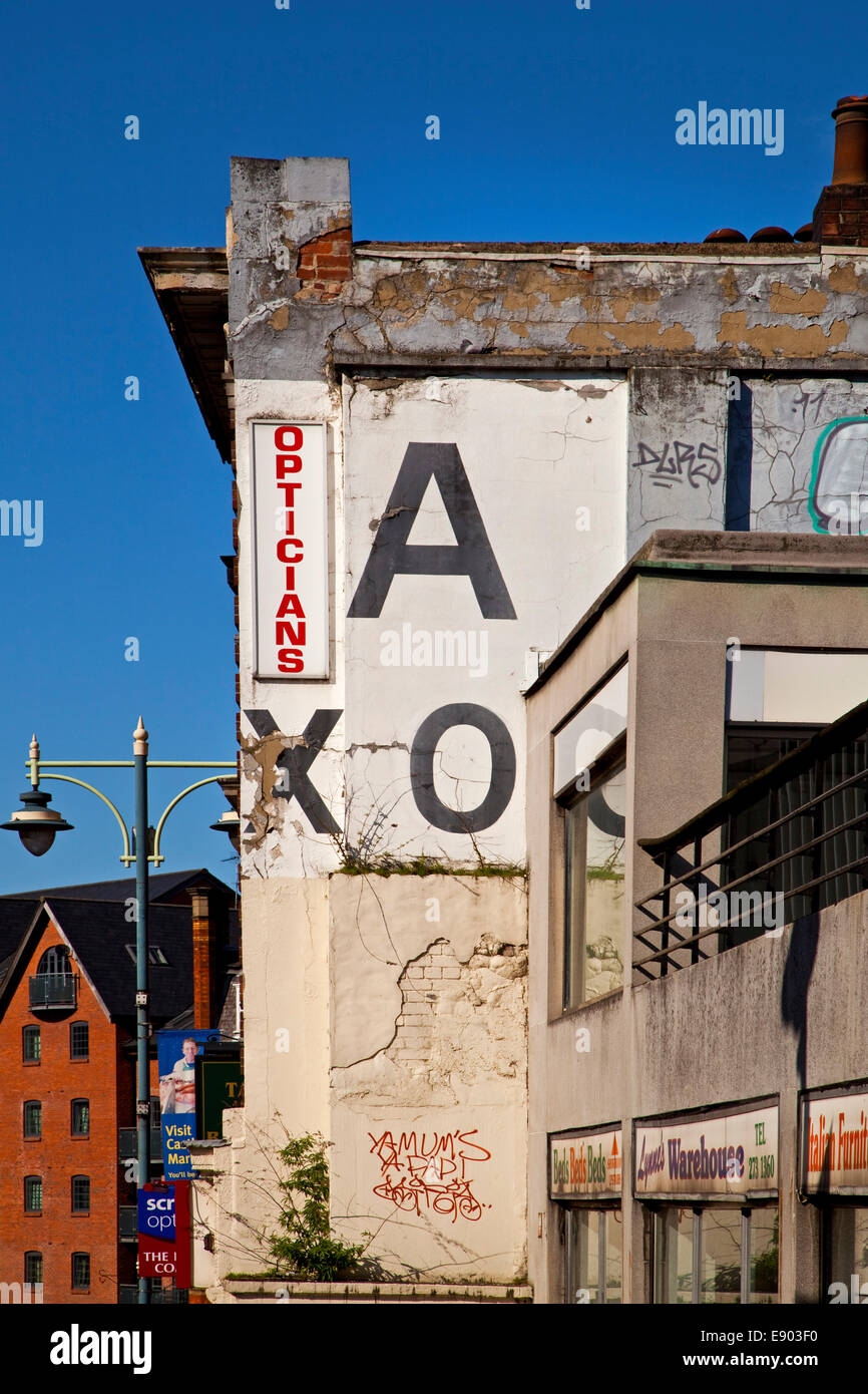 Test de la vue des yeux d'art Sheffield South Yorkshire, UK Banque D'Images
