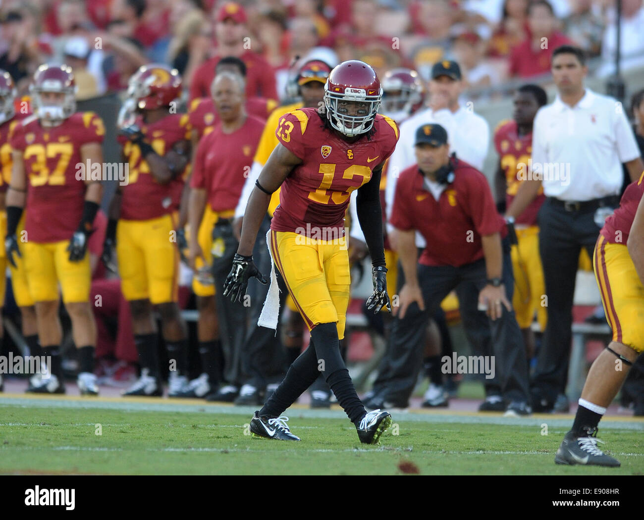 30 août 2014, Los Angeles, CA. L'USC Trojans (13) évoluait Kevon Seymour dans l'action de battre les fresno State bulldogs 52-13 samedi soir. Les Troyens a dirigé une école- et Pac-12-record de 105 parties tandis que d'accumuler 37 701 premiers downs et verges d'infraction total à Fresno Membres 17 premiers downs et 317 verges, au Los Angeles Memorial Coliseum, le 30 août 2014. (Crédit obligatoire : Jose Marin/MarinMedia.org/Cal Sport Media) (absolument tous - photographe complet, et de l'entreprise Crédit(s) requis) Banque D'Images