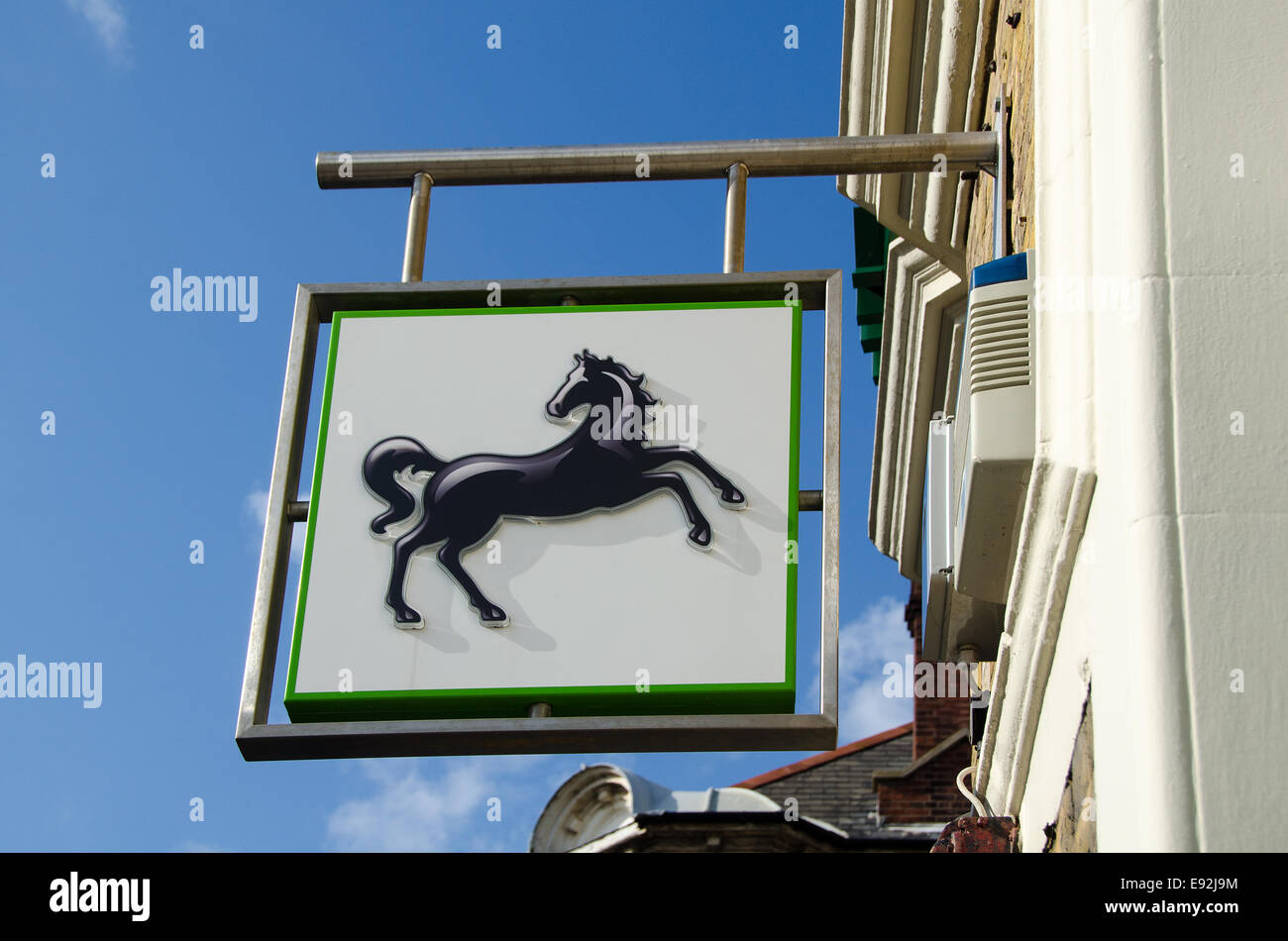 La Banque Lloyds signer dans la High Street à Broadstairs, Kent UK. Banque D'Images