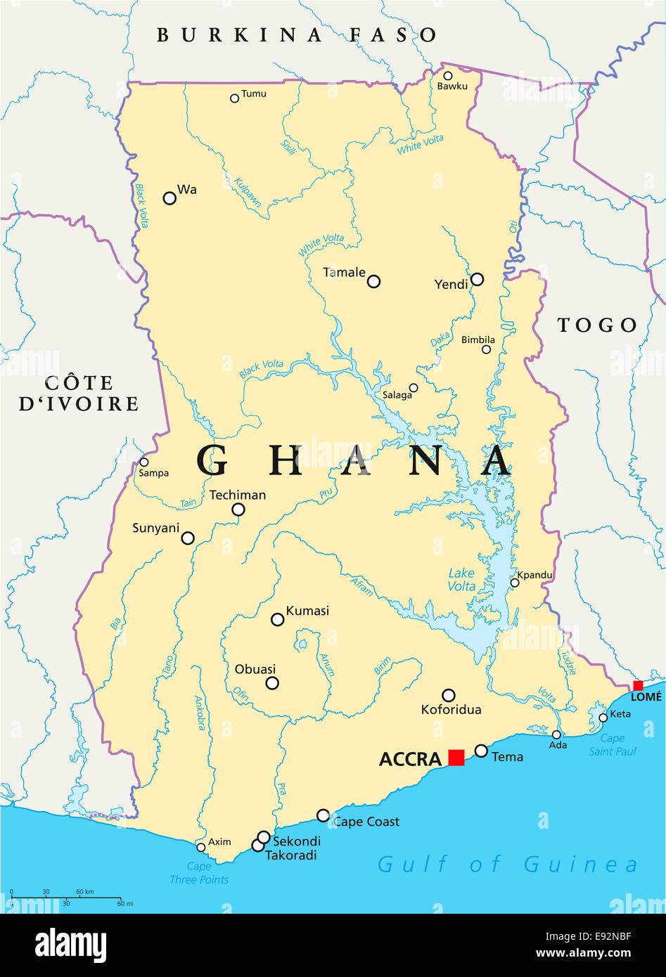 Carte politique du Ghana avec capitale Accra, les frontières nationales, la plupart des grandes villes, rivières et lacs. English l'étiquetage et à l'échelle. Banque D'Images