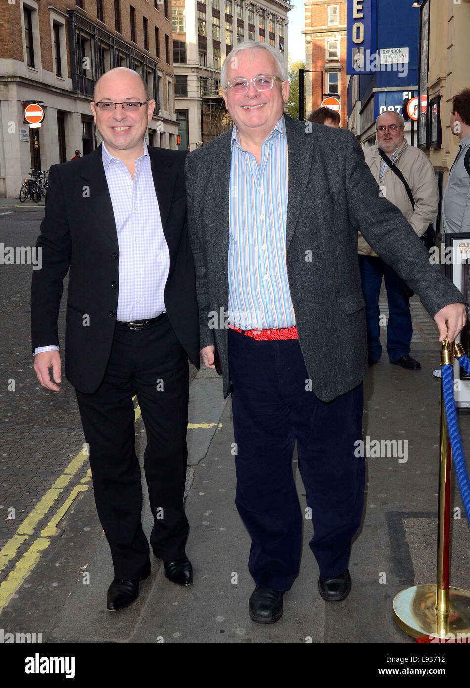 Neil sinclair and christopher biggins Banque de photographies et d ...