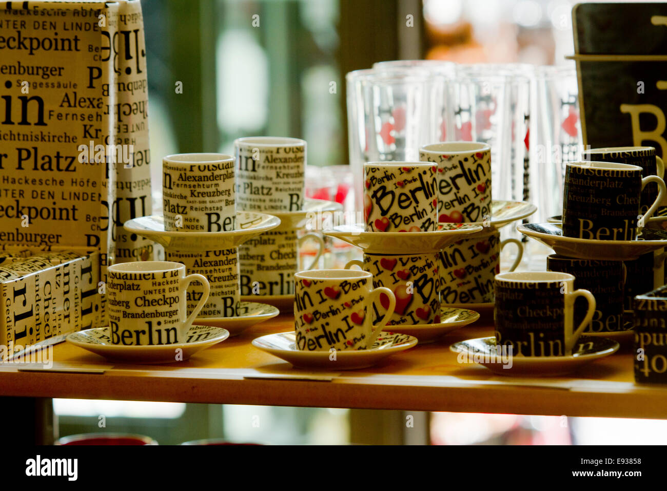 J'adore Berlin tasses tasses souvenirs touristiques Tatt Banque D'Images