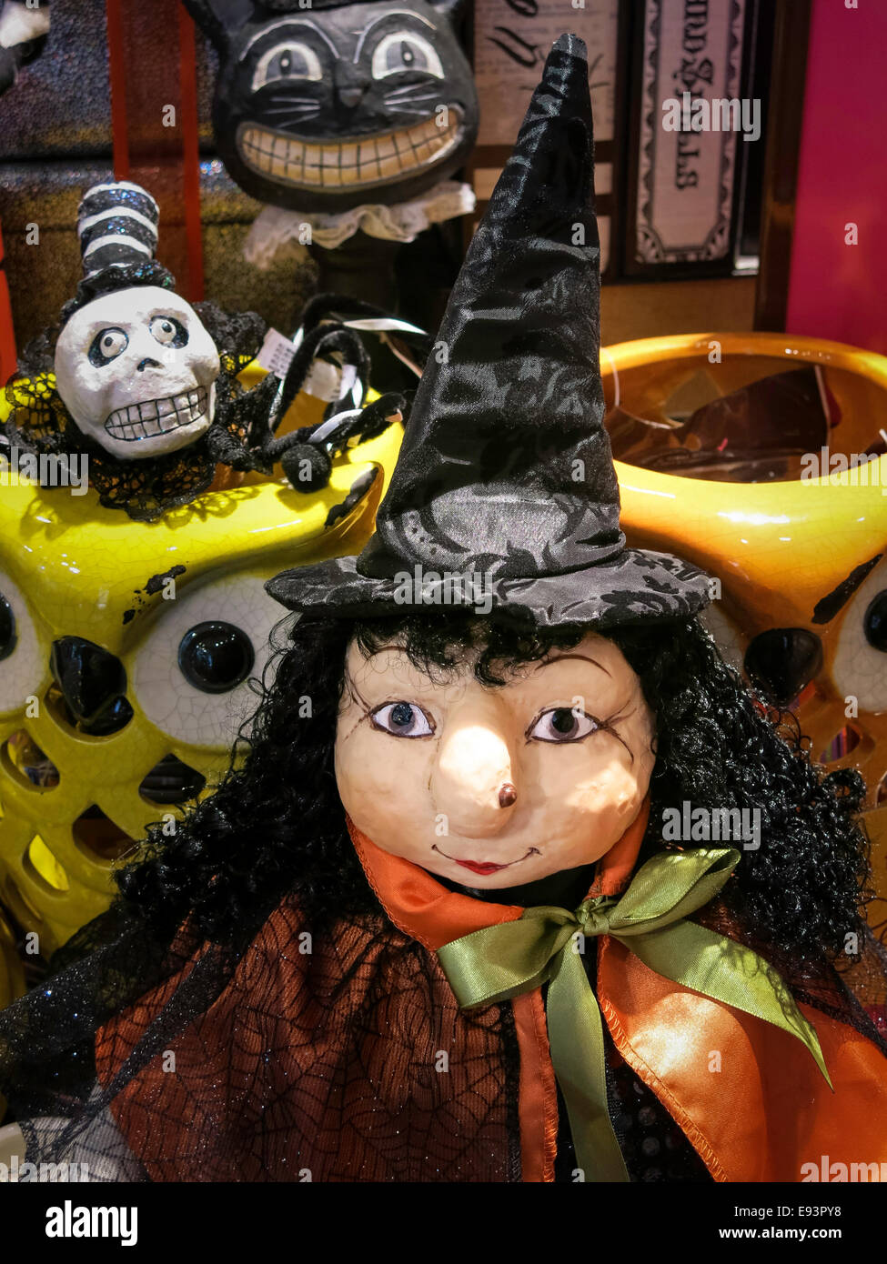 Affichage Magasin Halloween papyrus, NYC Banque D'Images