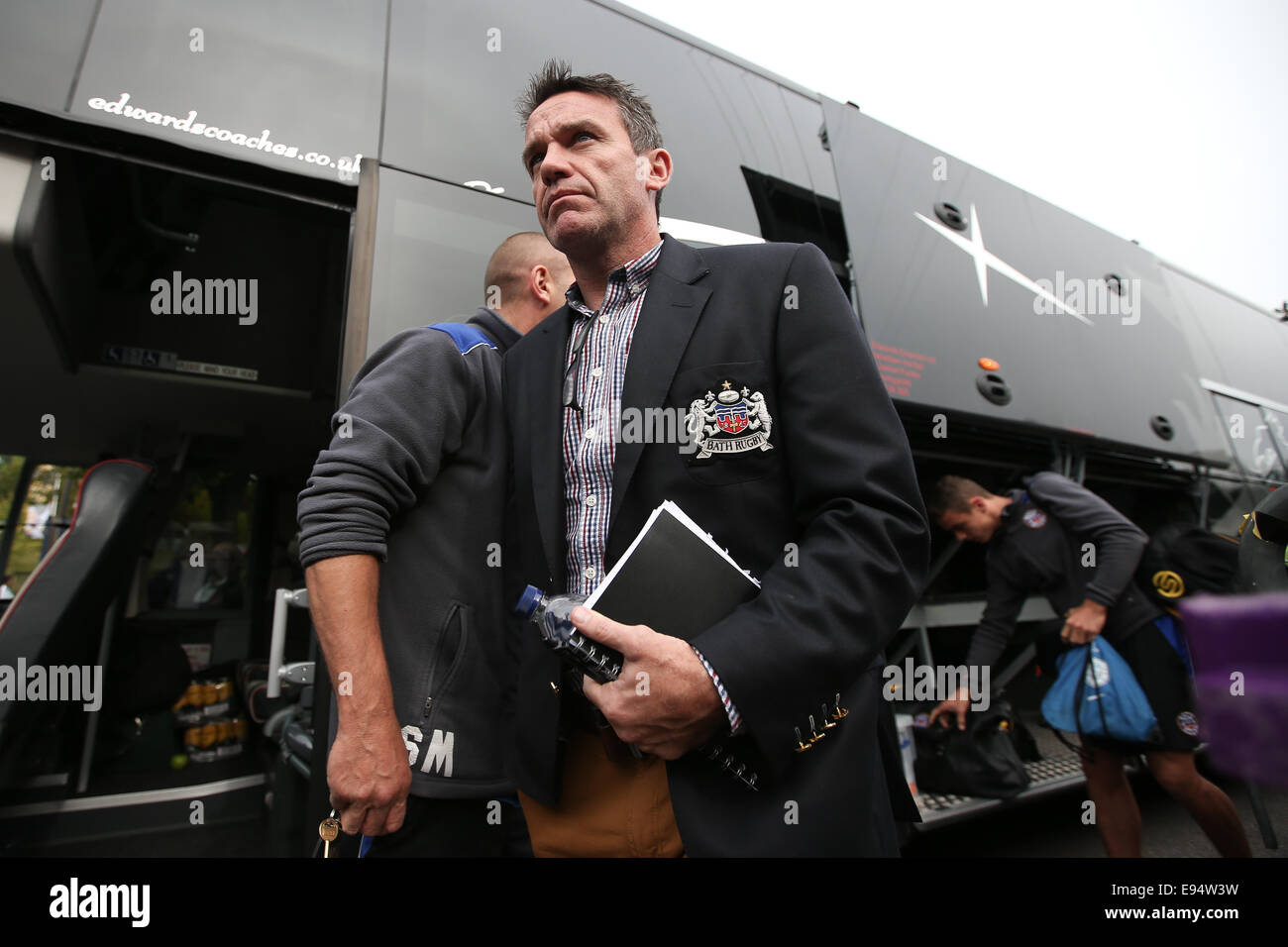 Londres, Royaume-Uni. 12 octobre, 2014. Baignoire, entraîneur-chef Mike Ford arrive à Adam's Park - Rugby Union - Aviva Premiership 2014-2015 - Wasps vs - Adams Park Stadium - Londres - 11/10/2014 - Charlie © Forgham-Bailey/Sportimage/csm/Alamy Live News Banque D'Images