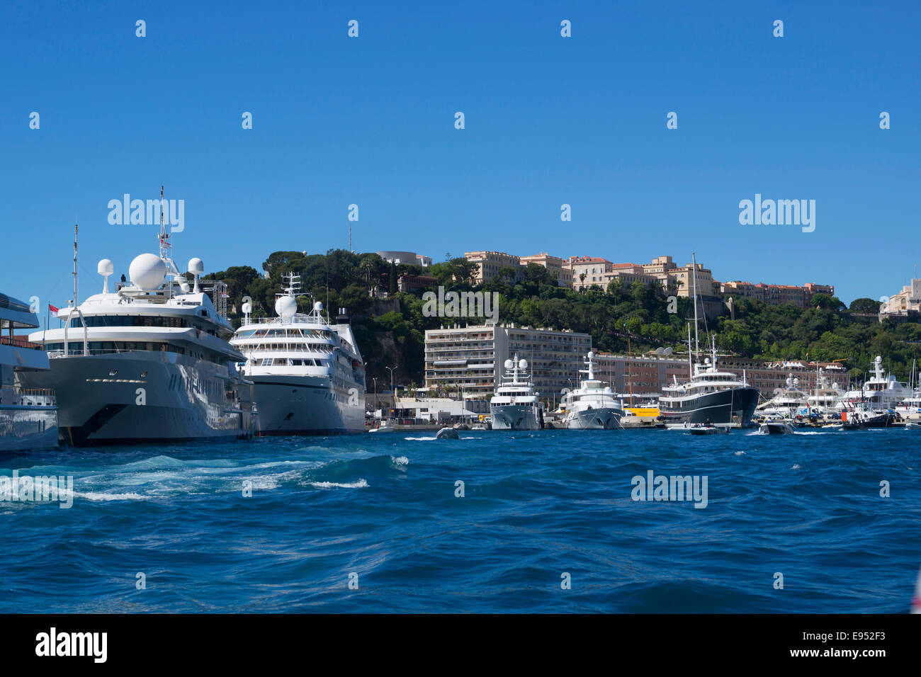 Port Hercule, Monte Carlo, Monaco, Cote d'Azur, France Banque D'Images