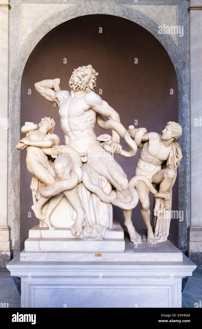 Laocoön et ses fils, la sculpture du sculpteur Hagesandros, Polydorus et de Rhodes, Athanadoros Ottagono Cortile Banque D'Images