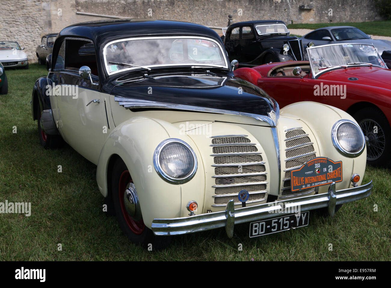 Description du véhicule Rosengart LR539 super traction - Encyclopédie