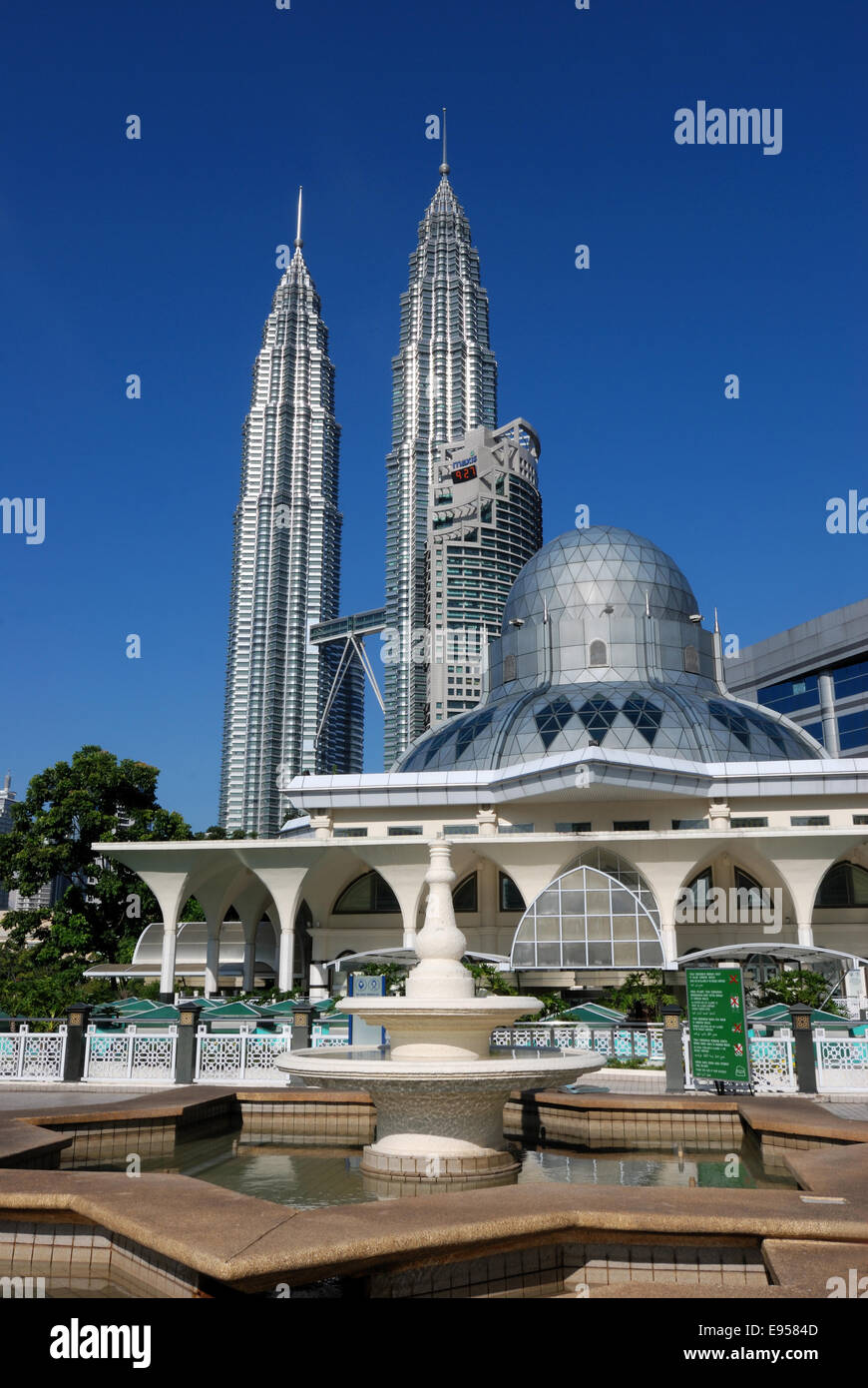 Les Tours Petronas, Kuala Lumpur, Malaisie Banque D'Images