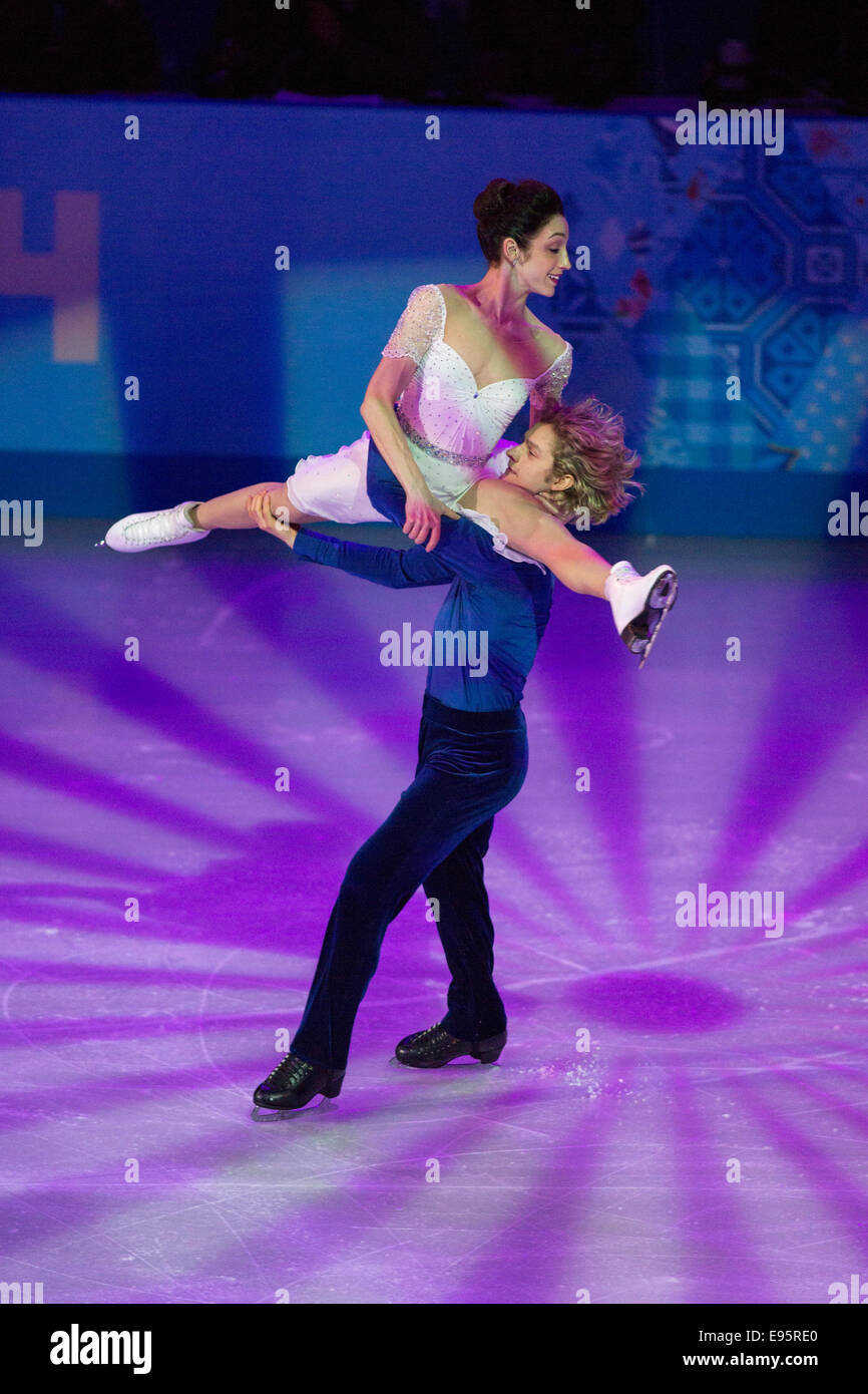 Meryl Davis et Charlie White (USA) Un spectacle dans l'exposition Gala de patinage artistique aux Jeux Olympiques d'hiver de Sotchi en 2014, Banque D'Images