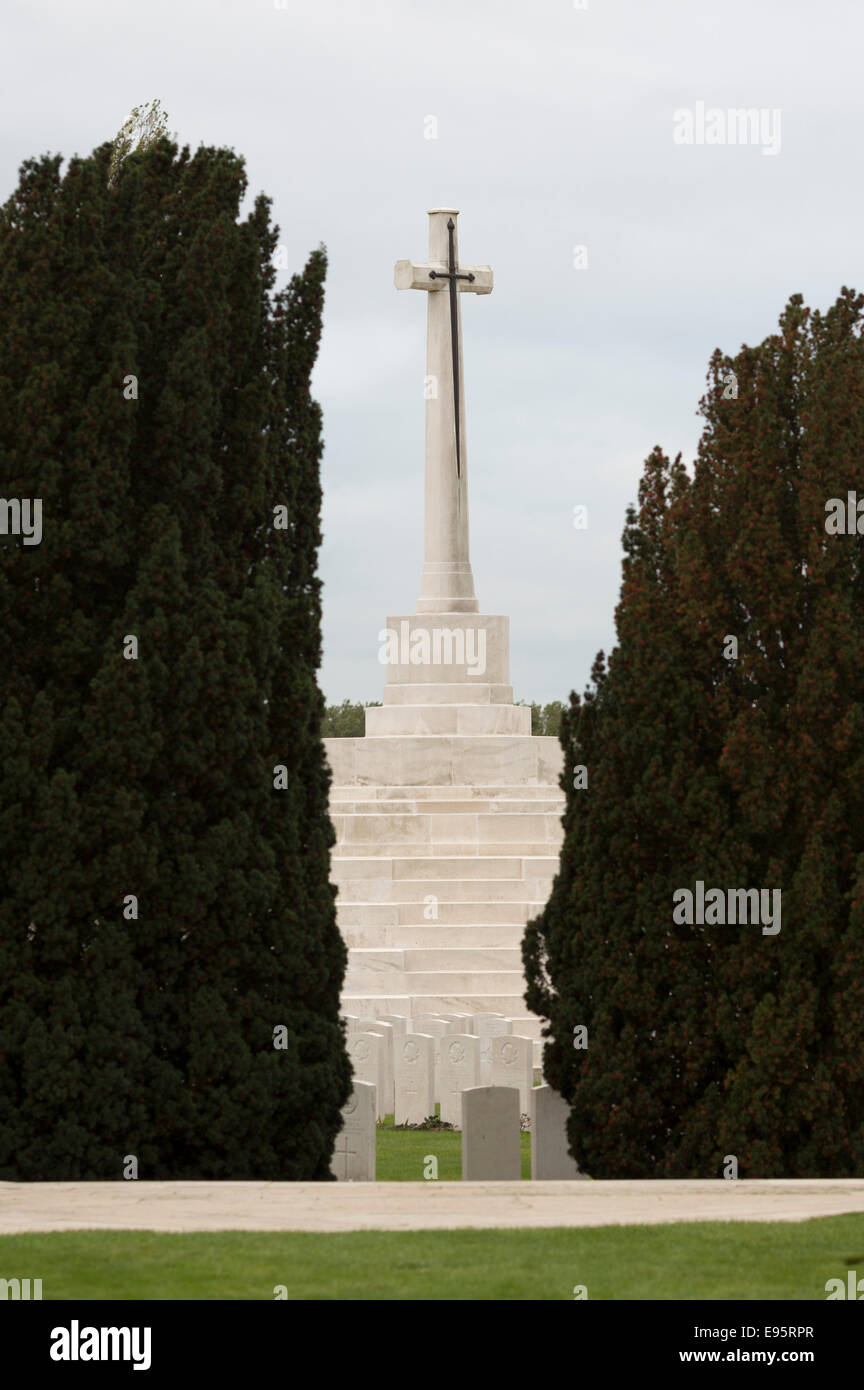 Monument au cimetière de Tyne Cot à Zonnebeke, Belgique. Banque D'Images