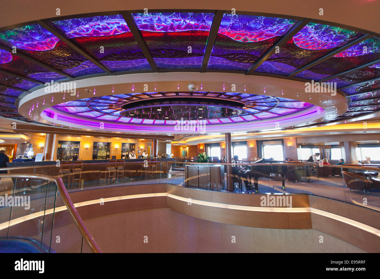 Intérieur de l'Arcadia, le P&O cruise ship Banque D'Images