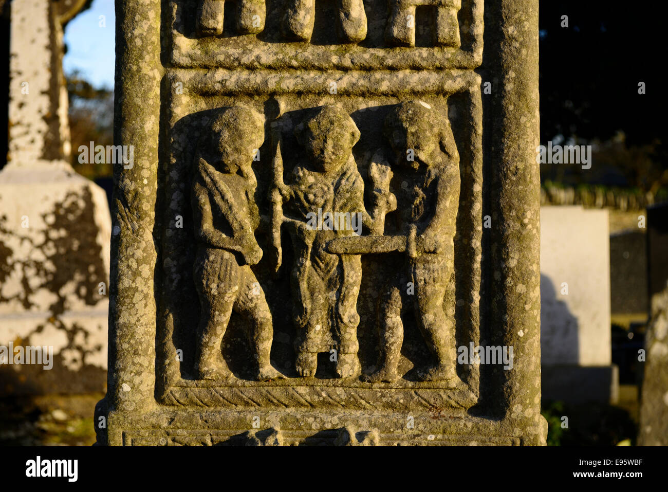 Détail panneau montrant l'arrestation du christ libre Croix de Muiredach 10e siècle tête de roue cross monasterboice religion Banque D'Images