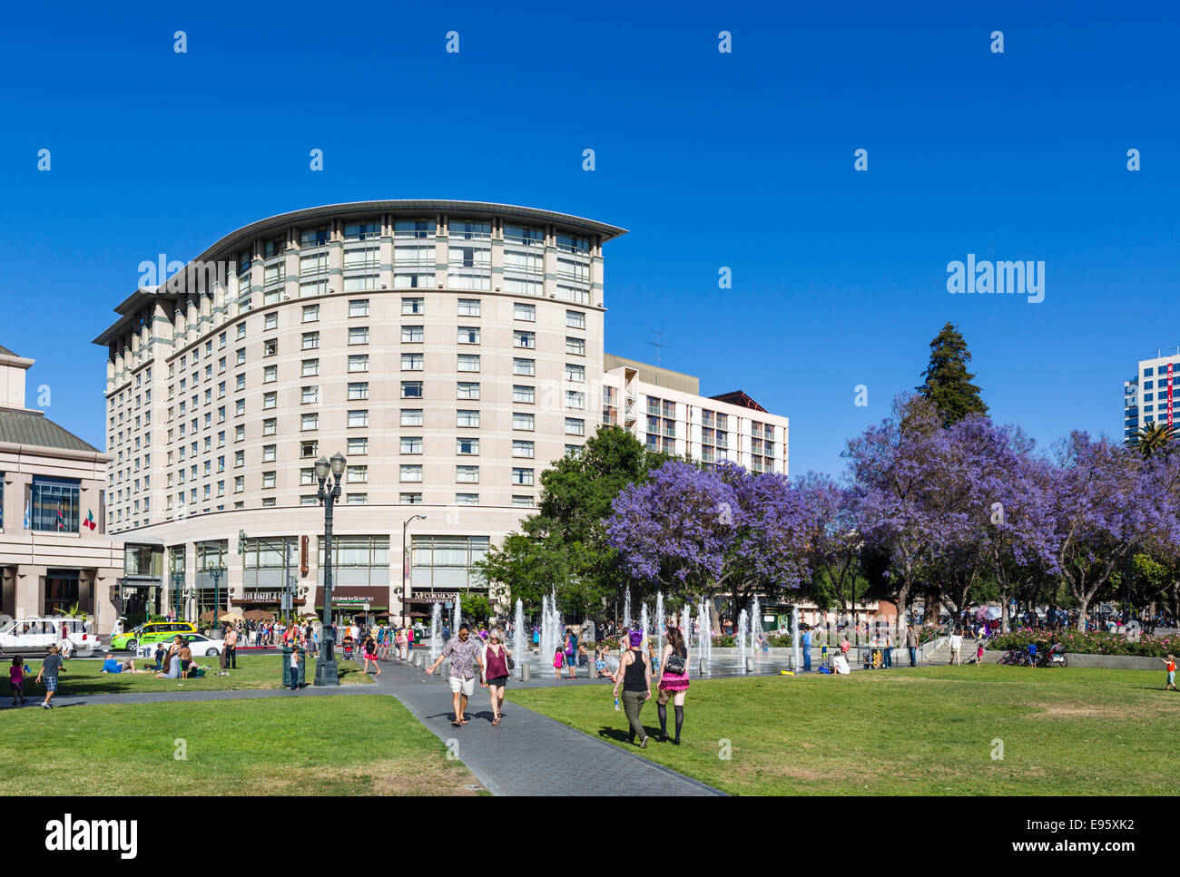 Plaza de Cesar Chavez dans le centre-ville de San Jose, le comté de Santa Clara, Californie, USA Banque D'Images