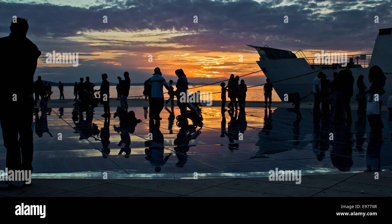 Salutations au soleil dans Zadar Banque D'Images