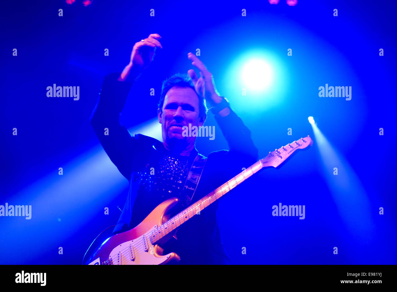 Londres, Royaume-Uni. 21 Oct, 2014. Roy Hay retour au ciel pour une nuit seulement à l'Arches. Credit : Voir Li/Alamy Live News Banque D'Images