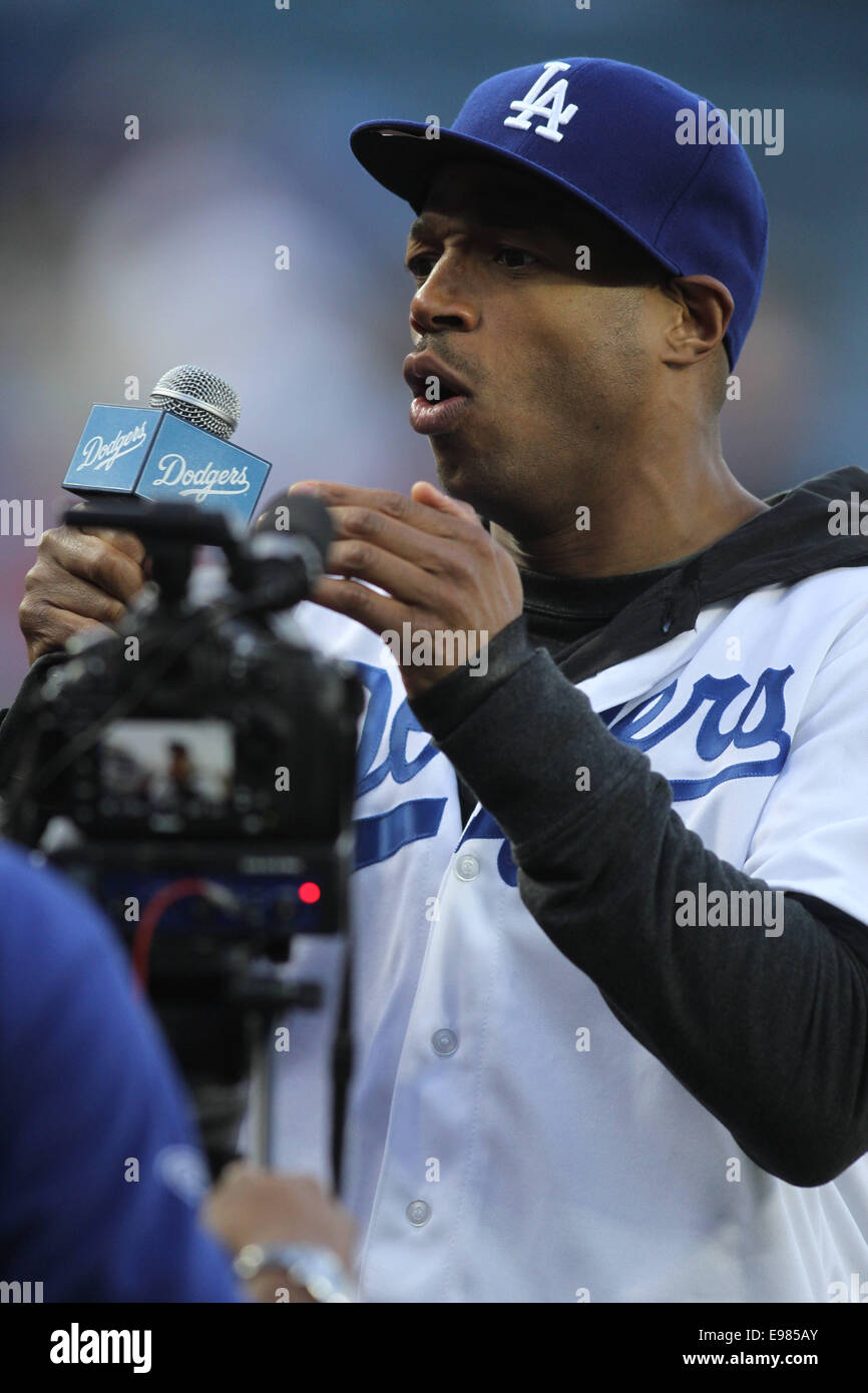 Vendredi 18 avril 2014 ; à l'Célébrités jeu Dodgers. Les Diamondbacks de l'Arizona a défait les Dodgers de Los Angeles par le score final de 2-1 au Dodger Stadium à Los Angeles, CA. Avec : Marlon Wayans Où : Los Angeles, California, United States Quand : 19 Avr 2014 Banque D'Images