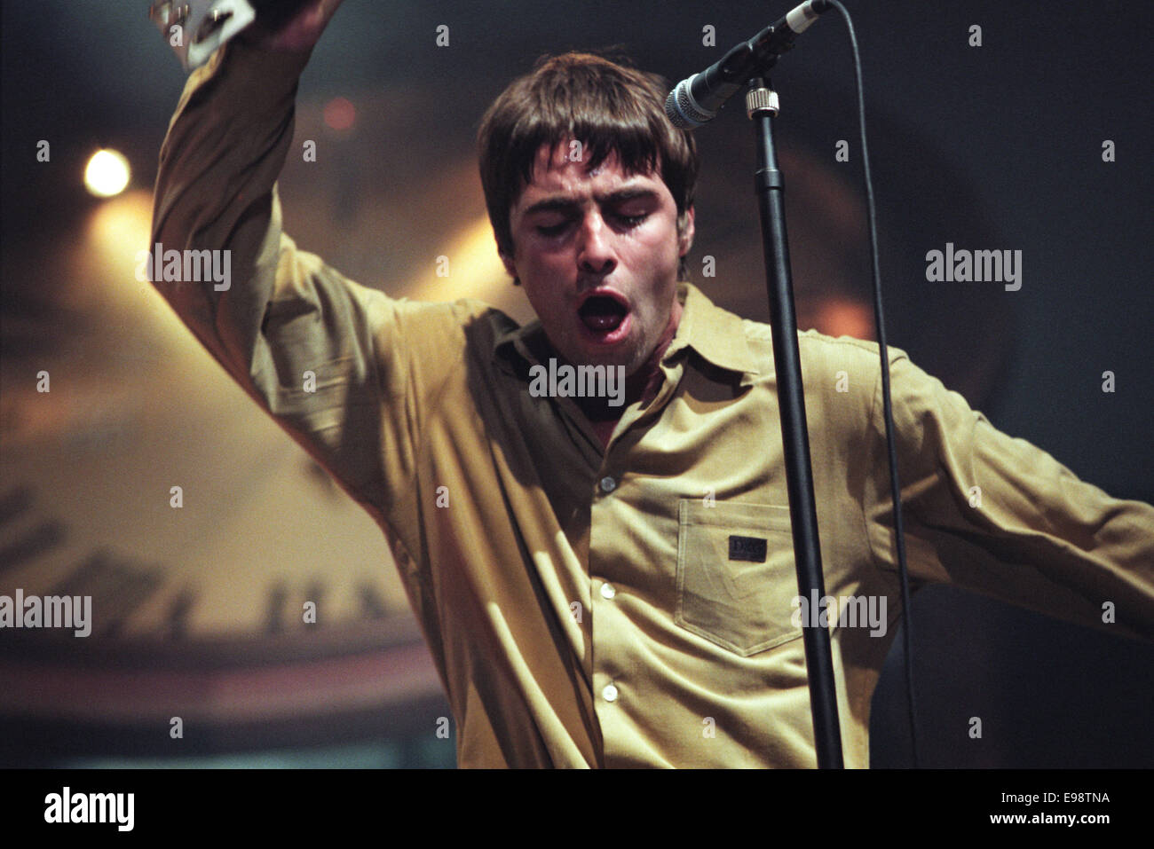 Liam Gallagher et Oasis à Aberdeen, Écosse, 1997. Banque D'Images