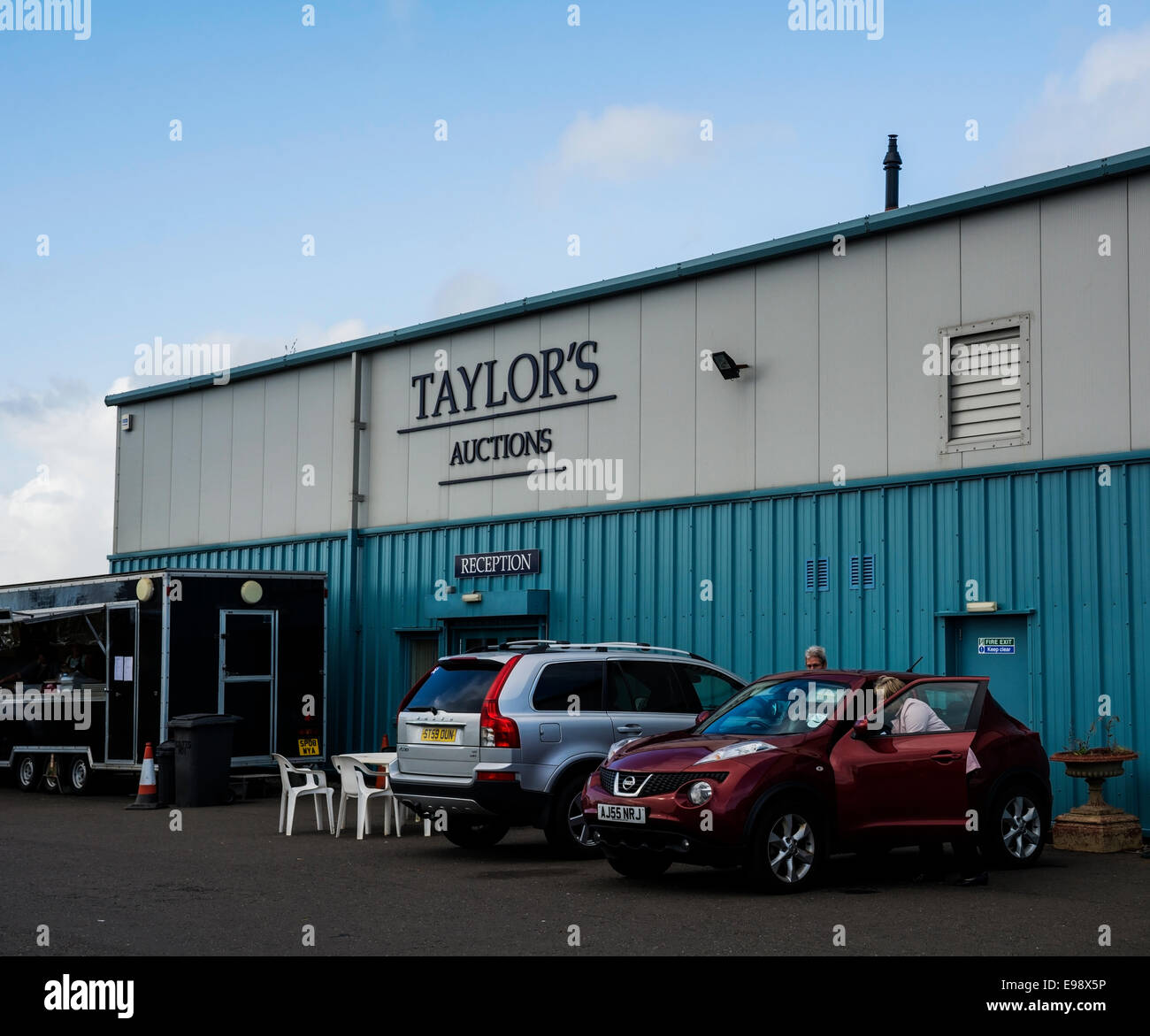 Taylor's auctioneers ont un établissement à Montrose. Banque D'Images