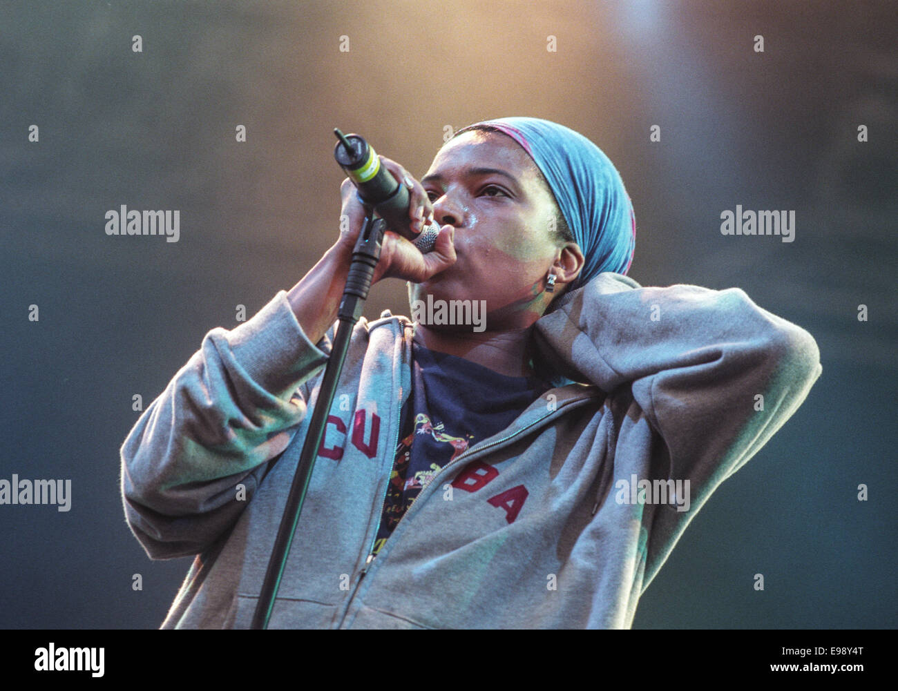 Macy Gray en concert sur scène dans 'T dans le Parc' music festival, en Écosse, en août 2000. Banque D'Images