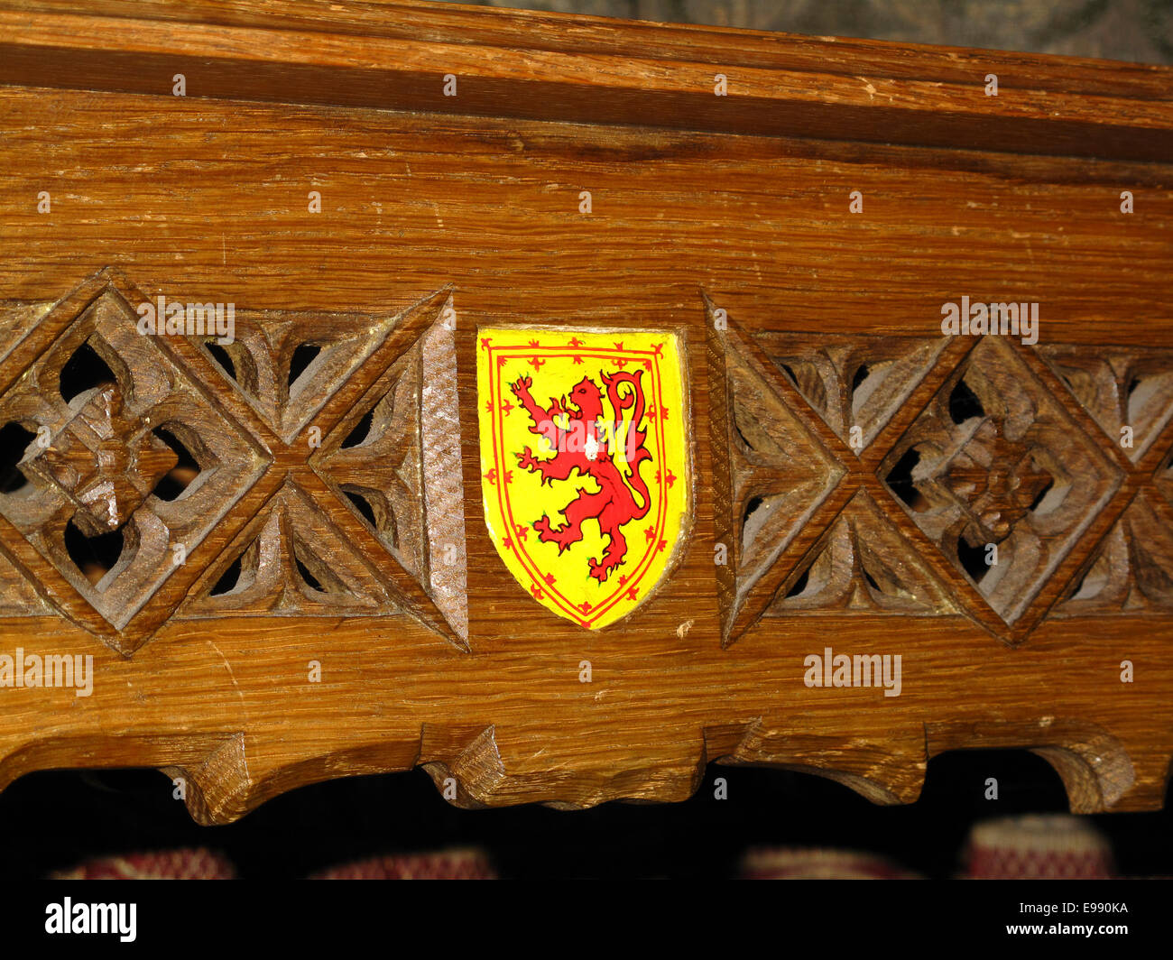 Lion d'emblèmes sur les chaises de roi et de la Reine, Grand Hall du Château de Stirling Banque D'Images