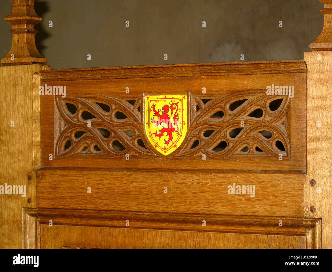 Lion d'emblèmes sur les chaises de roi et de la Reine, Grand Hall du Château de Stirling Banque D'Images