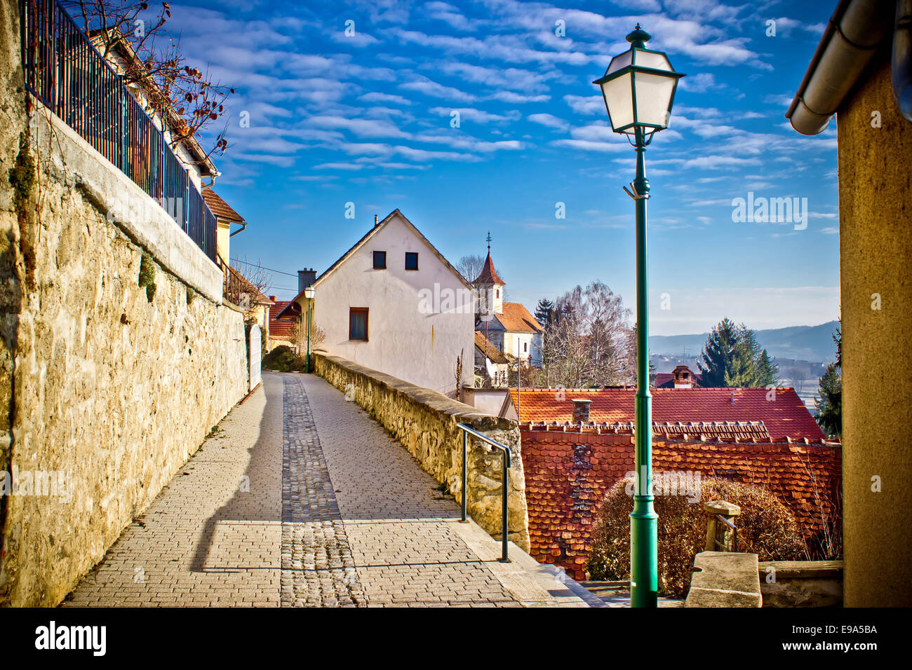 Ville de Varazdinske toplice walkway Banque D'Images