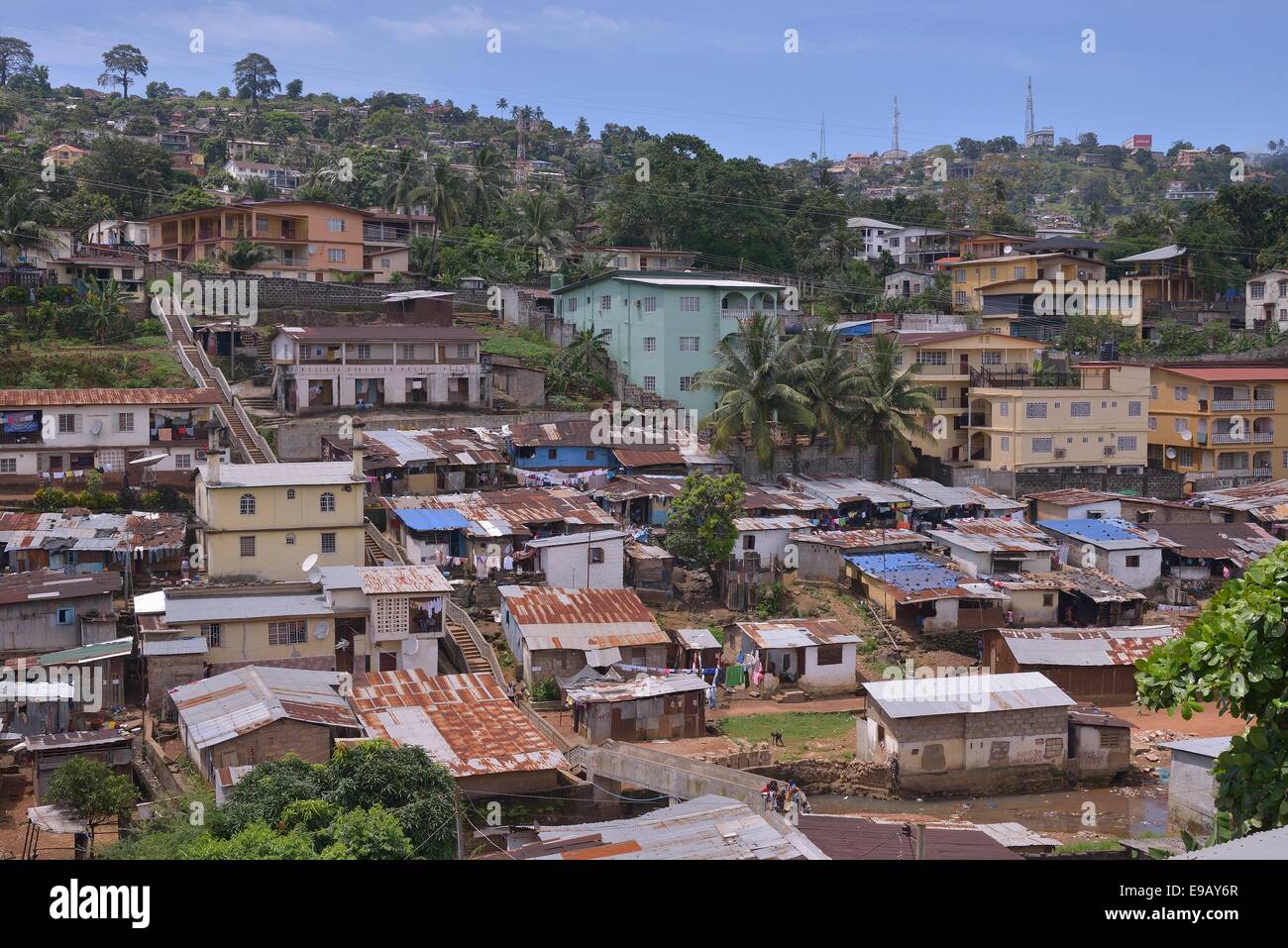 Bidonvilles de Freetown, Sierra Leone Banque D'Images