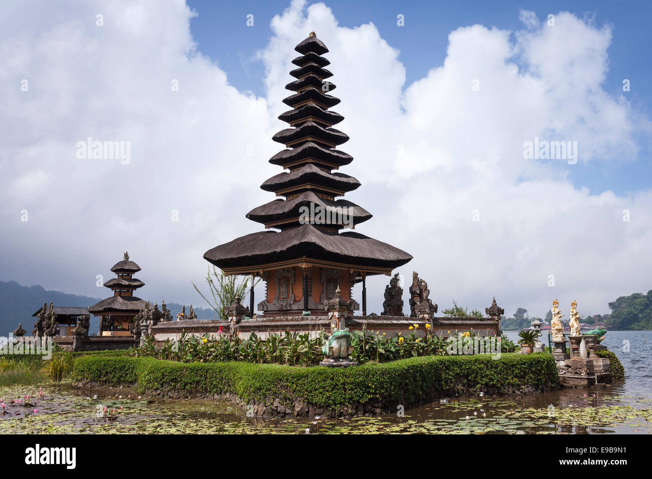 [Pura Ulun Danu Bratan] temple, Bali, Indonésie Banque D'Images