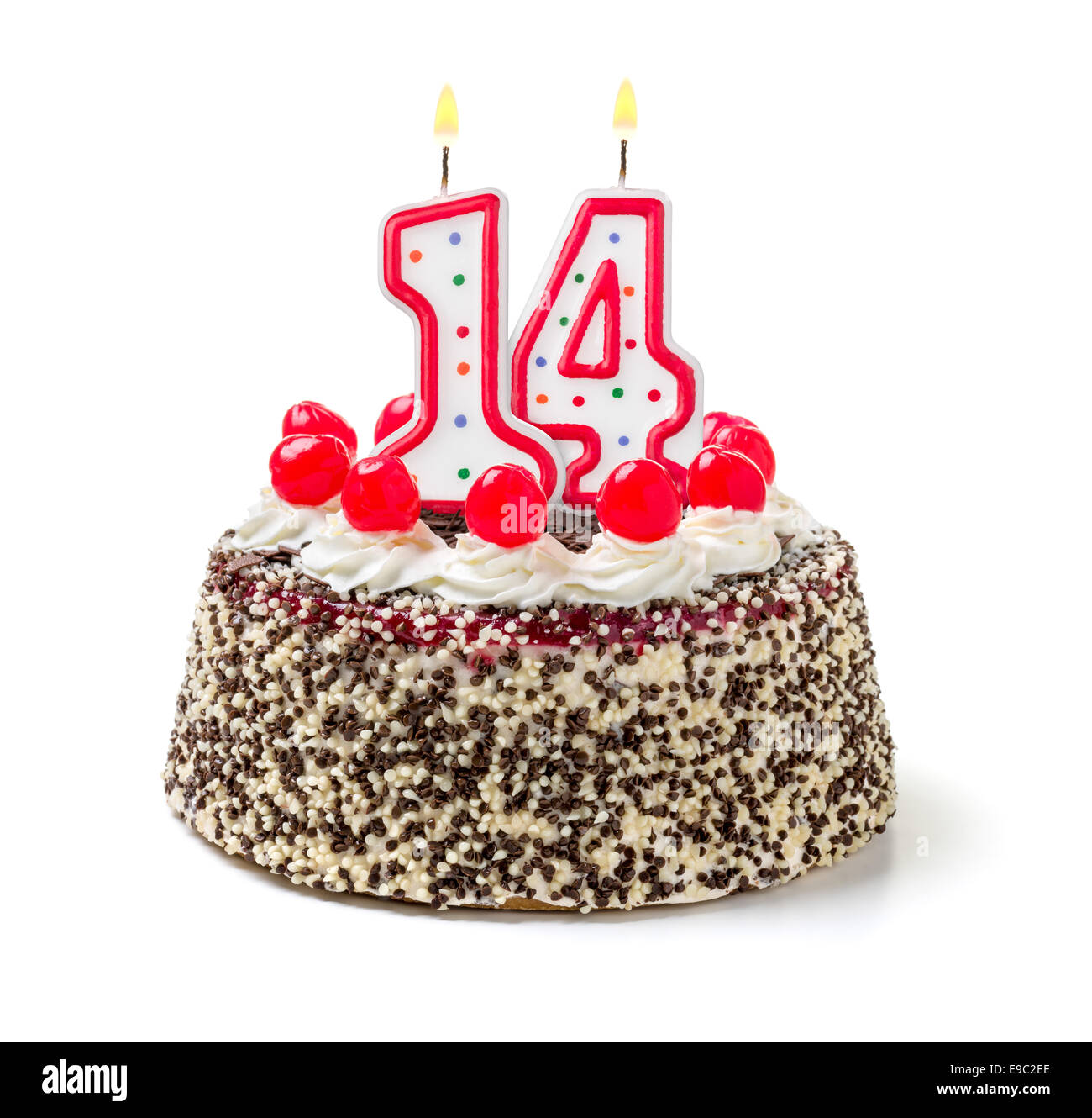 Gâteau d'anniversaire avec les bougies numéro 14 Photo Stock - Alamy
