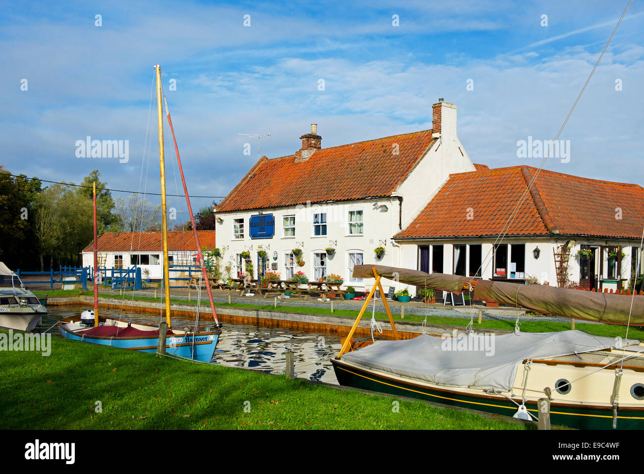 Le bateau de plaisance Inn, Hickling Broad, Hickling, Norfolk, Angleterre, Royaume-Uni Banque D'Images