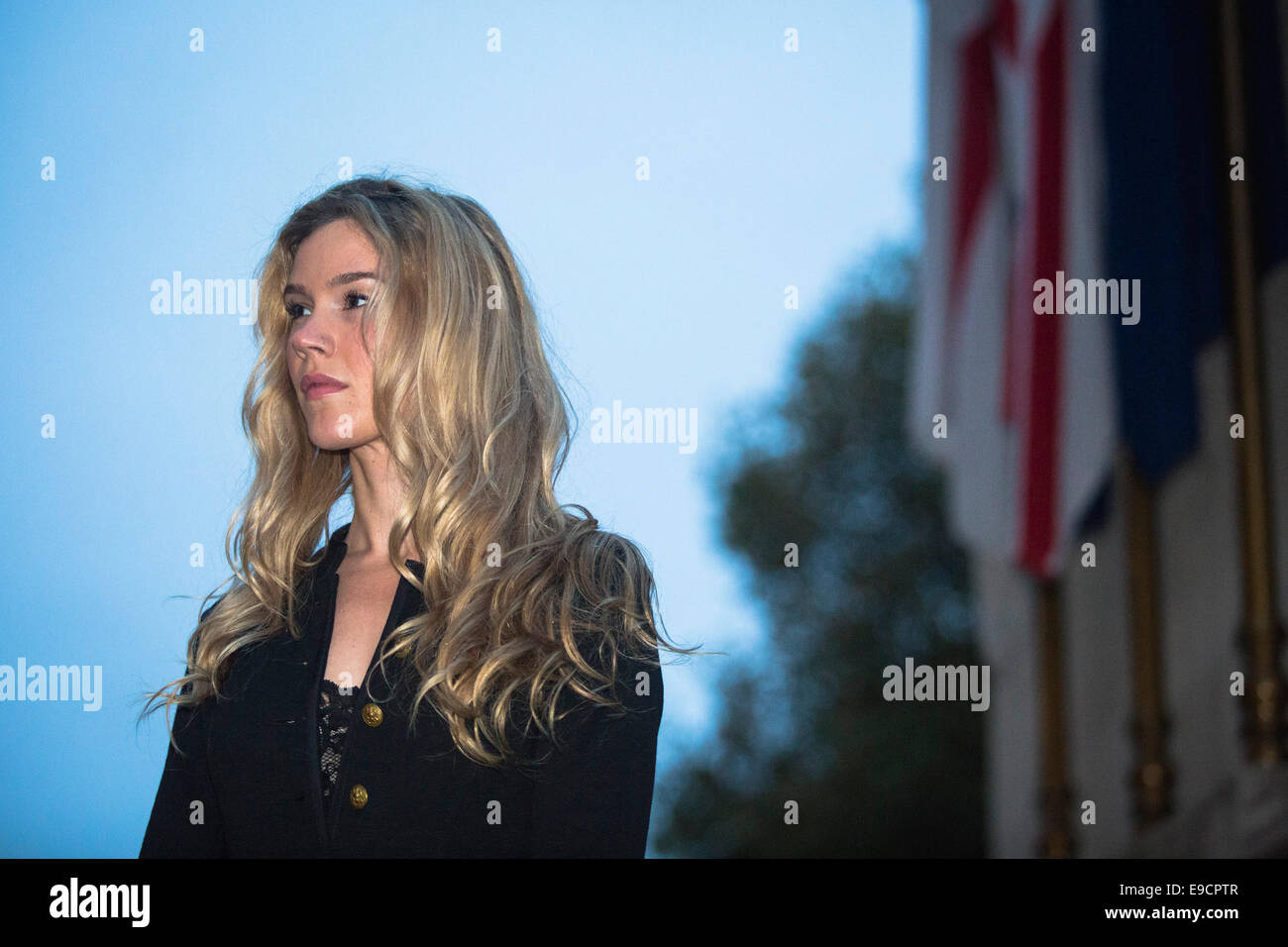 Joss Stone chanteuse participe à une veillée au cénotaphe sur Whitehall pour le lancement de la Royal British Legion Poppy Appel. Banque D'Images