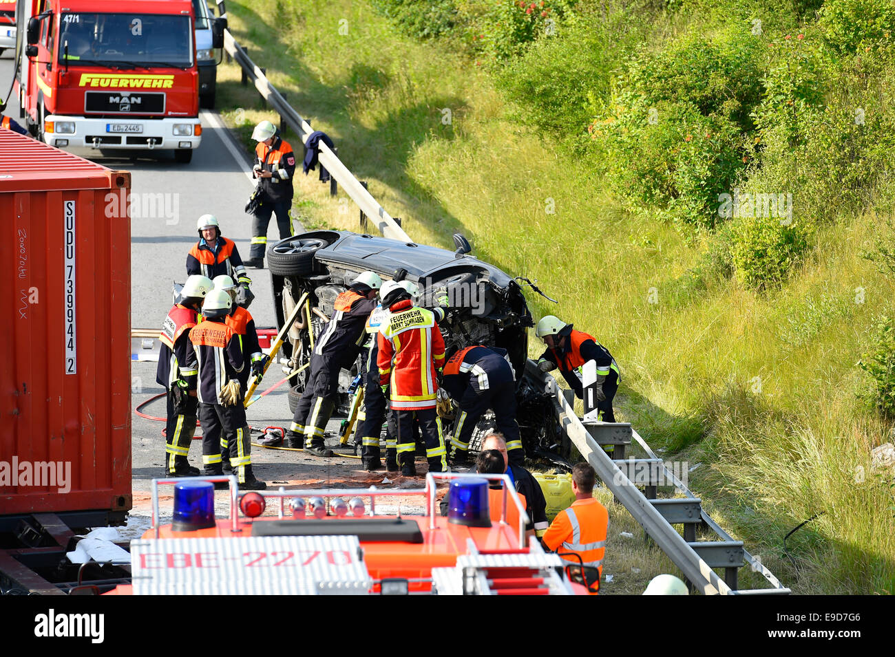 Accident de la circulation , Audi A3, camion , collision frontale, FTO , SS ST 2580 dans Oberneuching , Erding , Markt Schwaben , Bavière , Banque D'Images