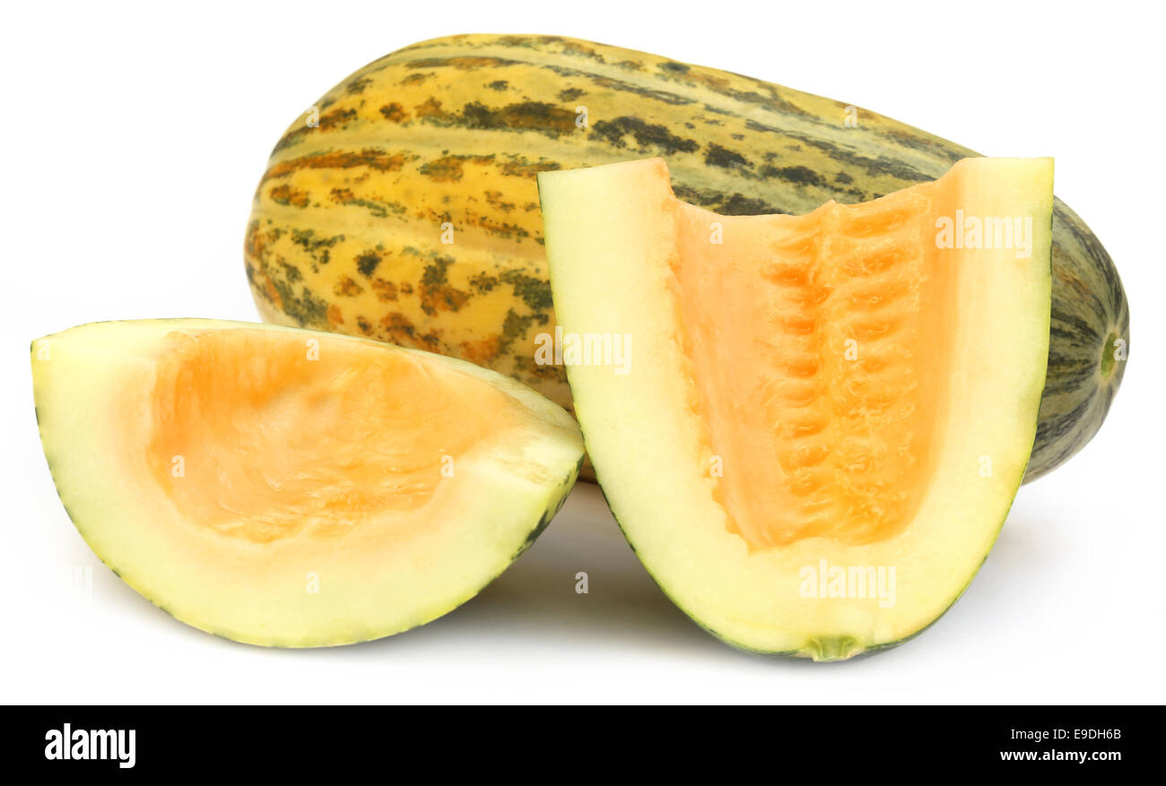Mushkmelon fraîche sur fond blanc Banque D'Images