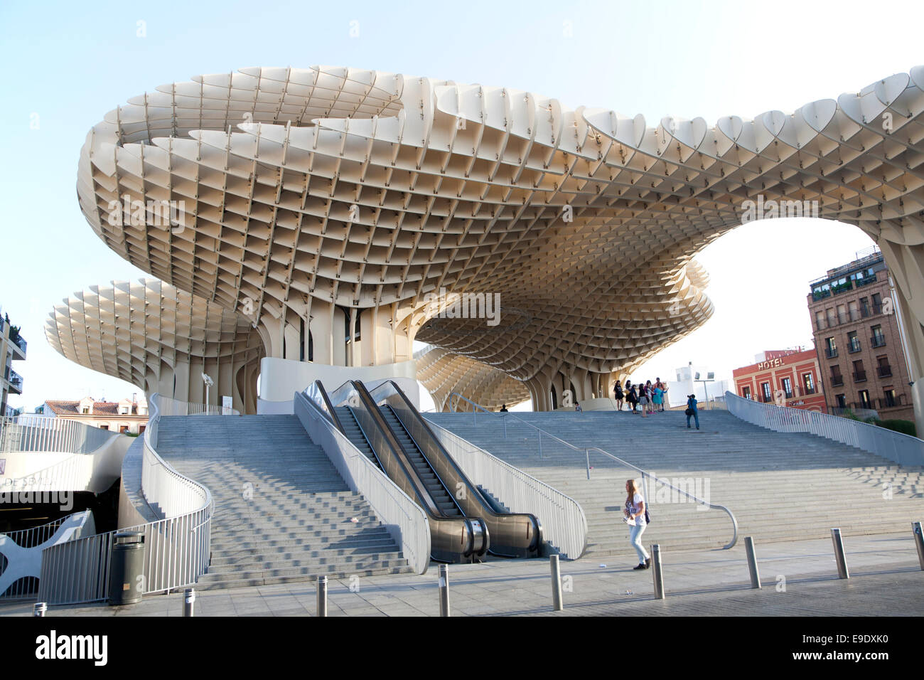 Metropol Parasol structure en bois dans la région de Plaza de La Encarnación, Séville, Espagne, l'architecte Jürgen Mayer-Hermann terminé 2011 Banque D'Images