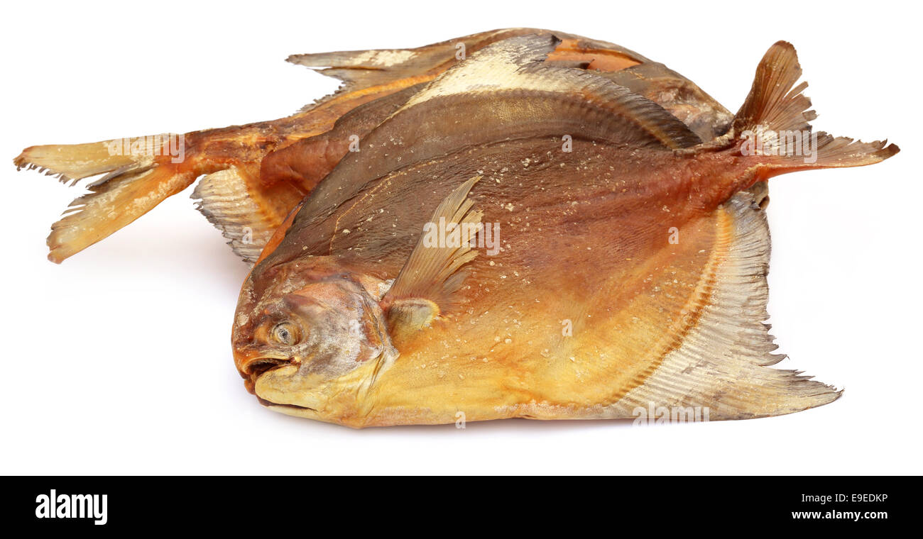 Poisson séché pomfret sur fond blanc Banque D'Images