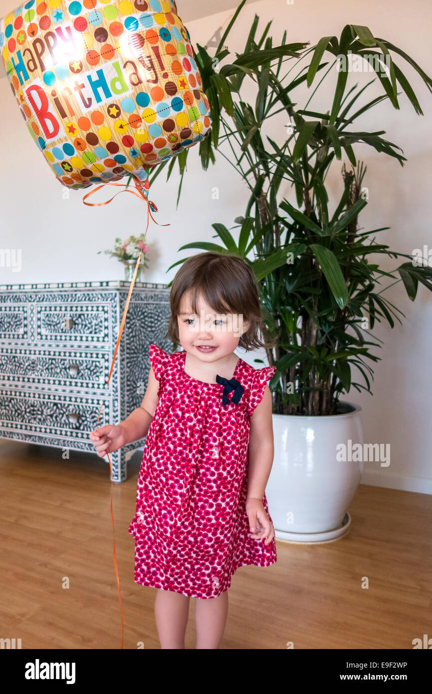 Deux ans, fille d'anniversaire Banque D'Images