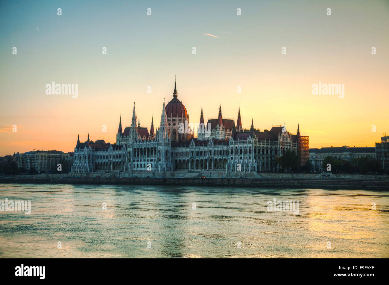 Bâtiment du Parlement hongrois à Budapest Banque D'Images