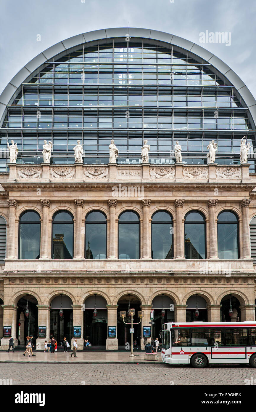 Entrée de l'Opéra National de Lyon, Rhône-Alpes, France Banque D'Images