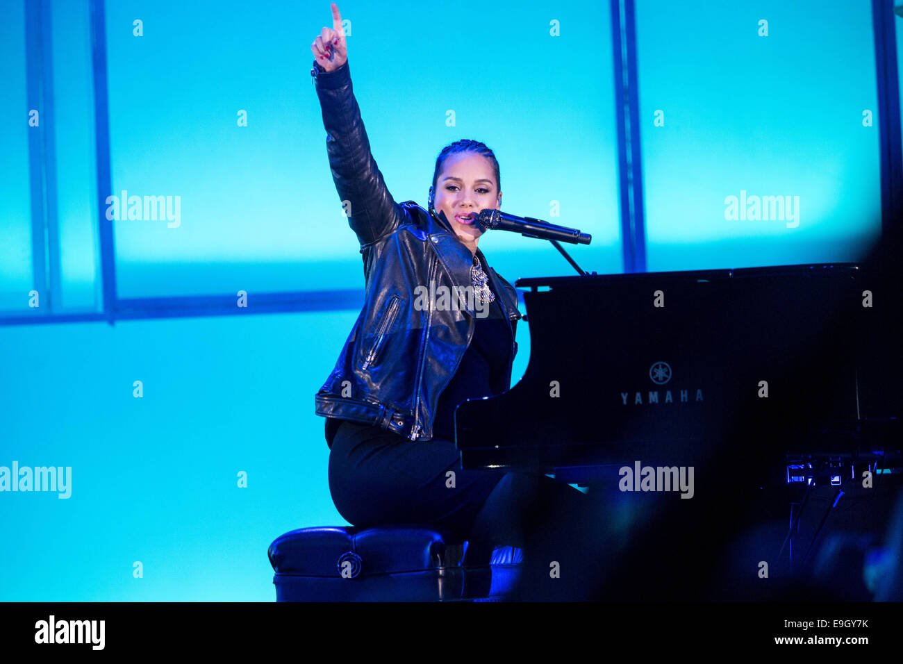 24 octobre 2014 - Alicia Keys live au Hollywood Bowl, à Los Angeles, 10.24.14 © Moses Namkung/ZUMA/Alamy Fil Live News Banque D'Images