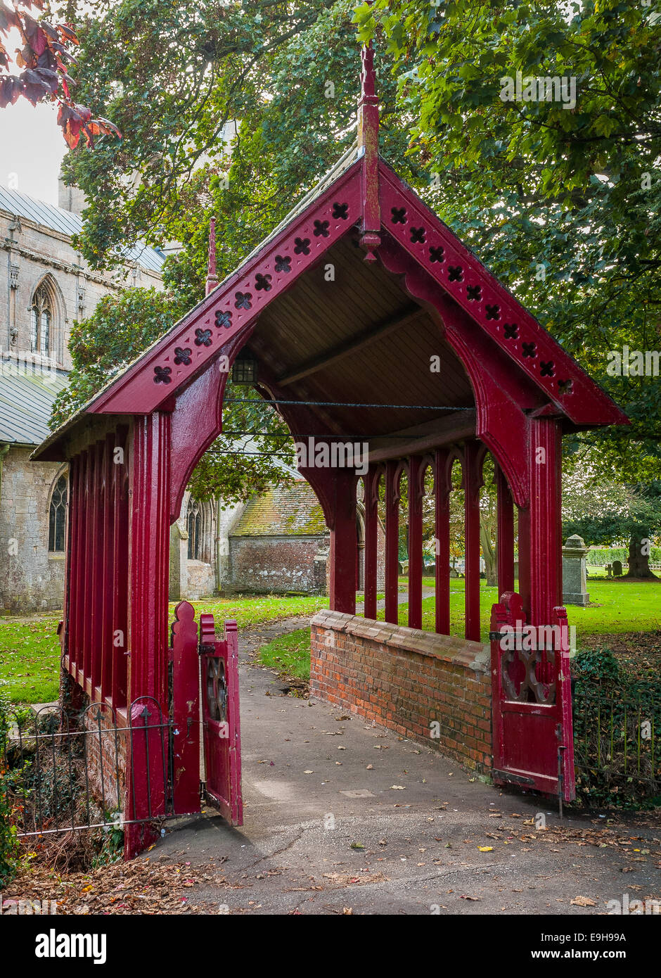 La porte de l'église de St Marys, village ou paroisse, Église - Old Leake, Boston, Lincolnshire, Angleterre Banque D'Images