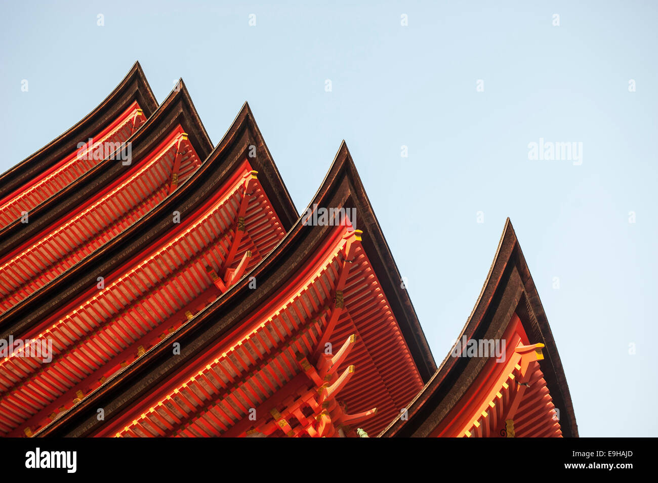 Détail de toit pagode, Miyajima, Japon. Banque D'Images