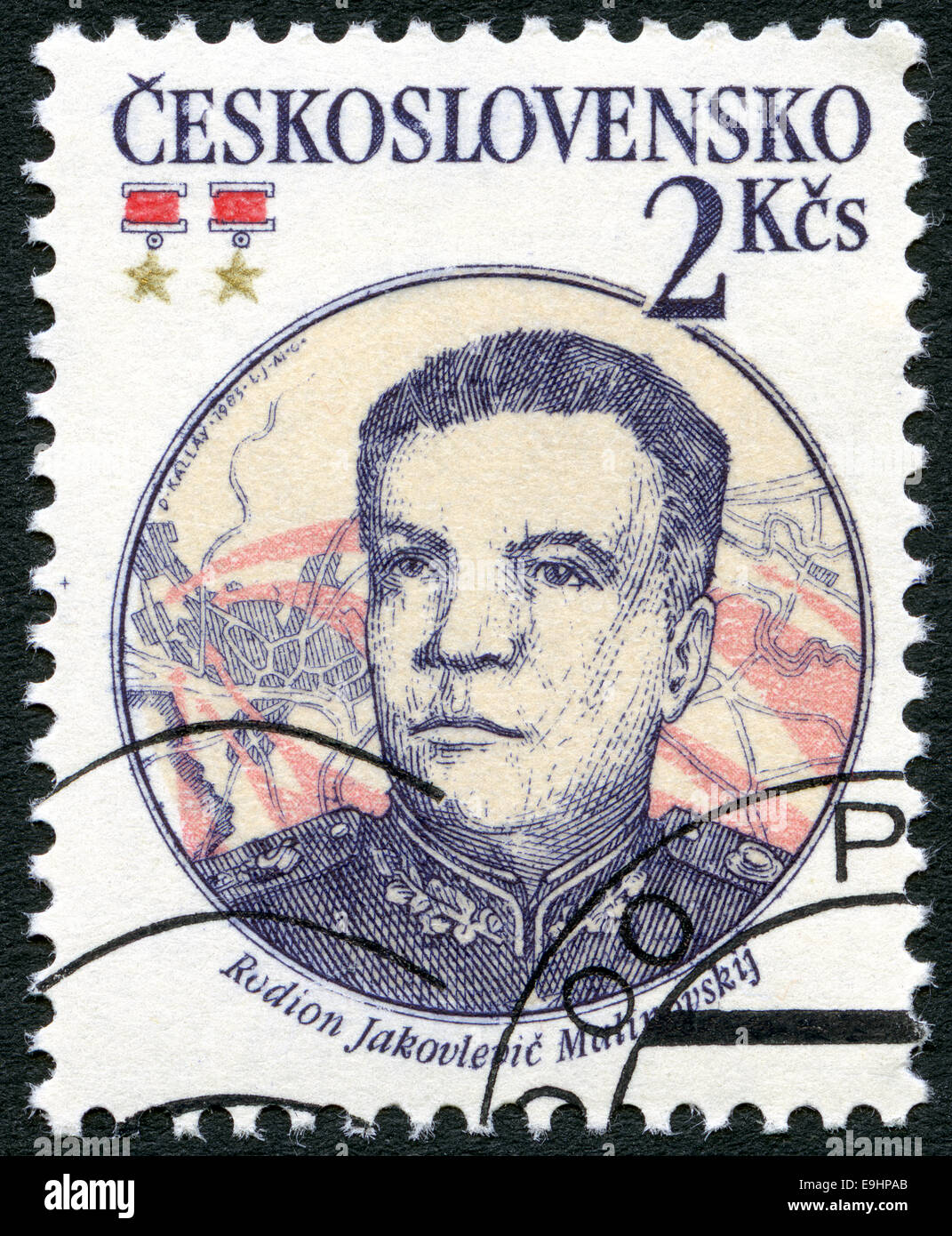 La Tchécoslovaquie - 1983 : affiche Portrait du maréchal soviétique Rodion Malinovsky J. (1898-1967), 30e anniversaire de S-tchécoslovaque Banque D'Images