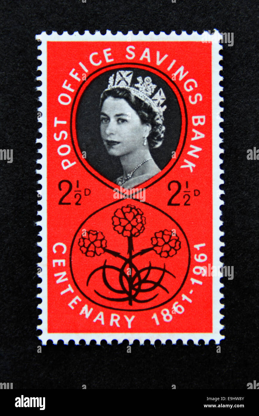 Timbre-poste. La Grande-Bretagne. La reine Elizabeth II Centenaire de la Banque d'épargne.1961. Banque D'Images