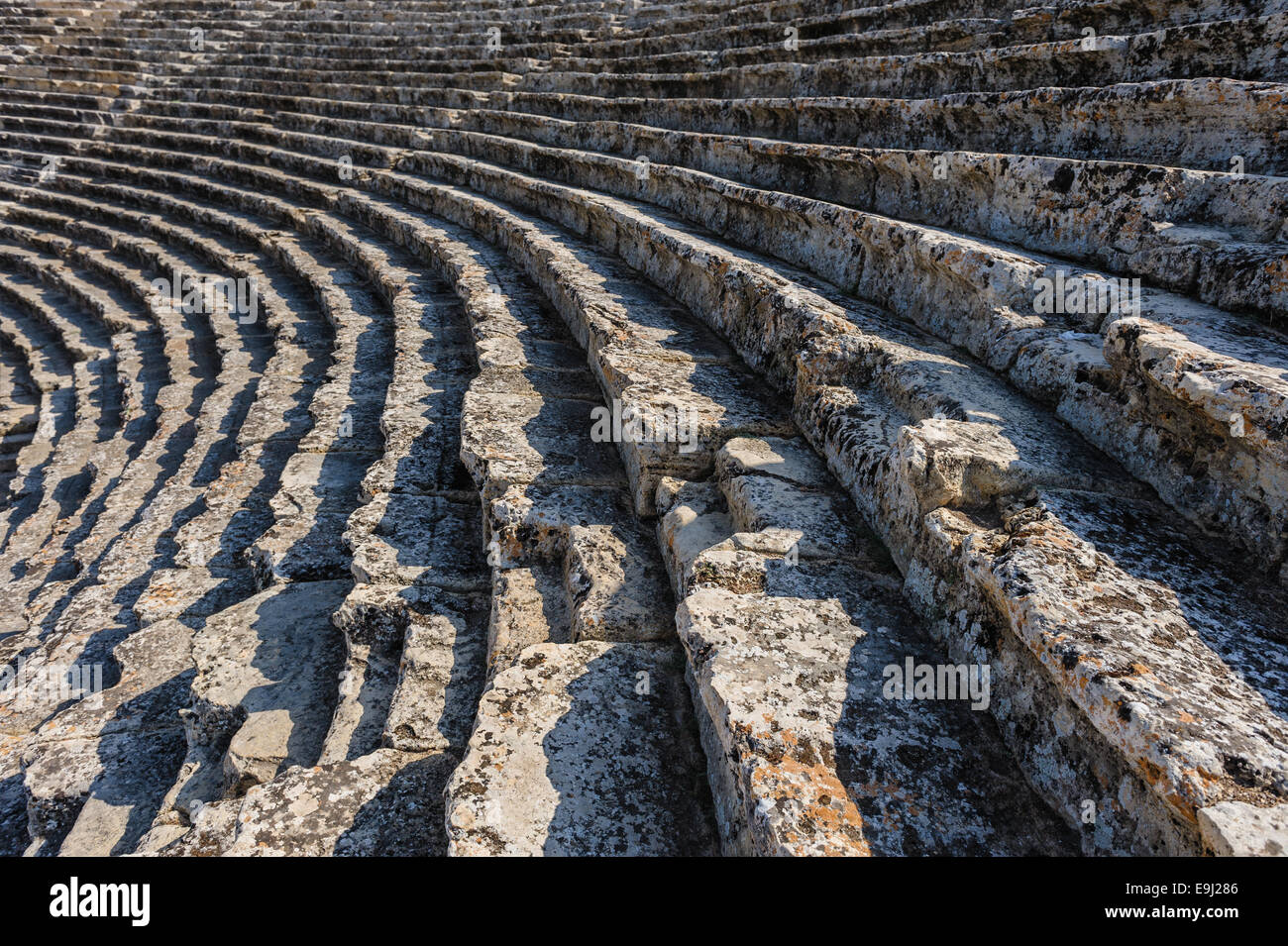 Étapes au théâtre antique de Hierapolis Banque D'Images