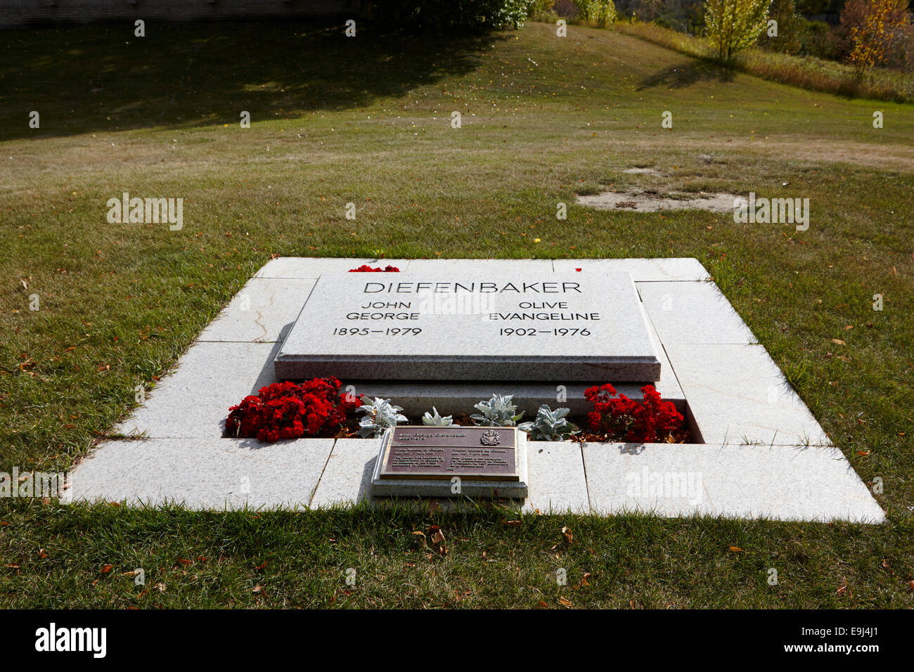 Tombe de John George Diefenbaker 13e premier ministre du Canada à Saskatoon, Saskatchewan, Canada Banque D'Images