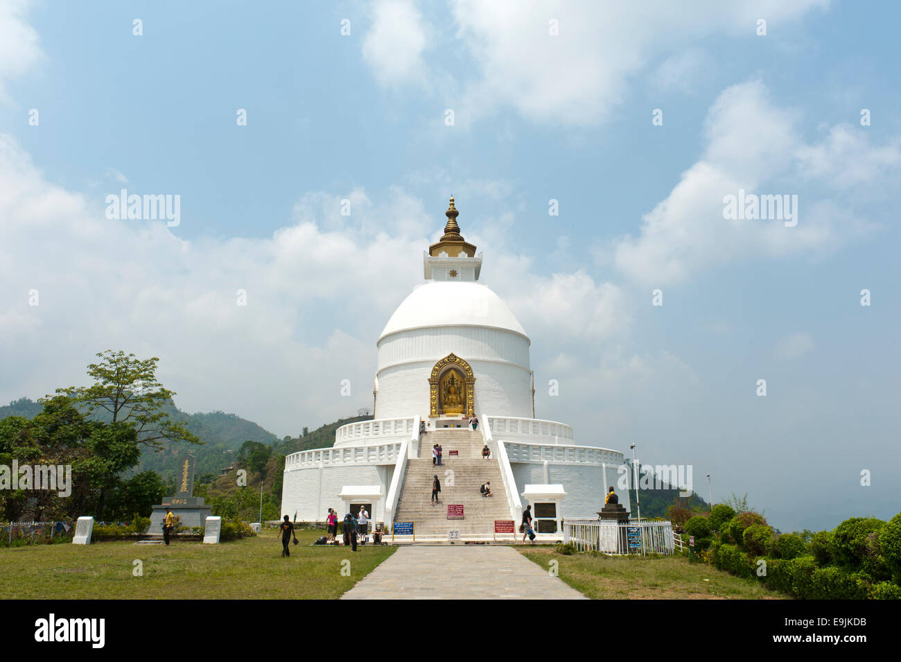 World Peace Stupa, nouveau stupa blanc, Pokhara, Népal Banque D'Images