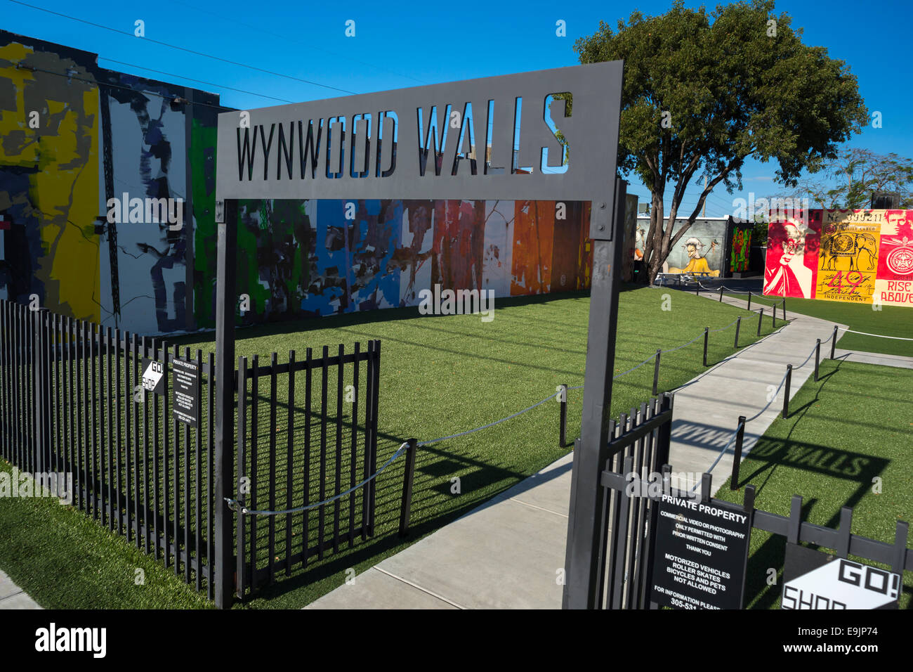 Panneau d'entrée MURS WYNWOOD ART CENTRE RUE WYNWOOD MIAMI FLORIDA USA Banque D'Images