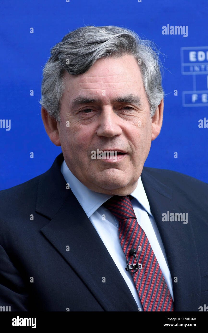 L'ancien Premier Ministre britannique M. Gordon Brown apparaît à la Edinburgh International Book Festival. Banque D'Images