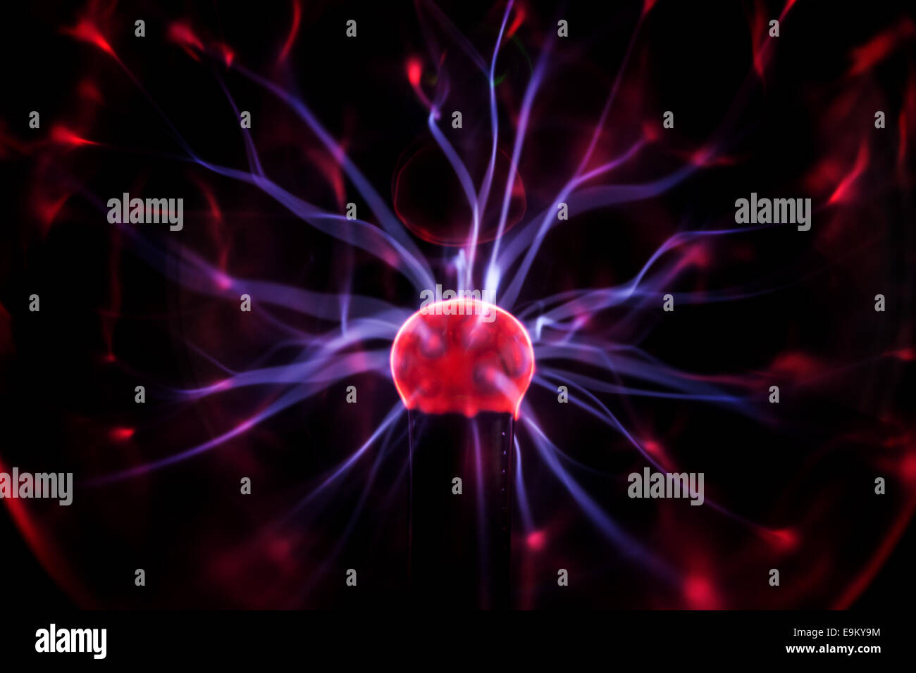 Boule de plasma avec des taches, abstract background. Banque D'Images